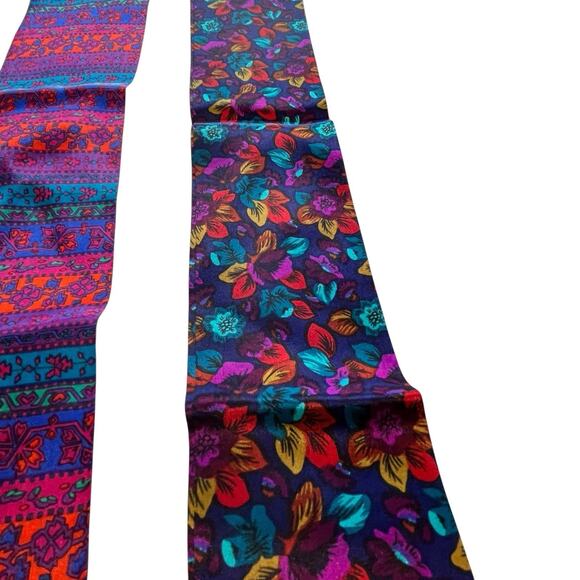 Vintage Liz Claiborne Silk Scarf Set of Two Made in Japan Retro Chic 70s 80s - Picture 2 of 9